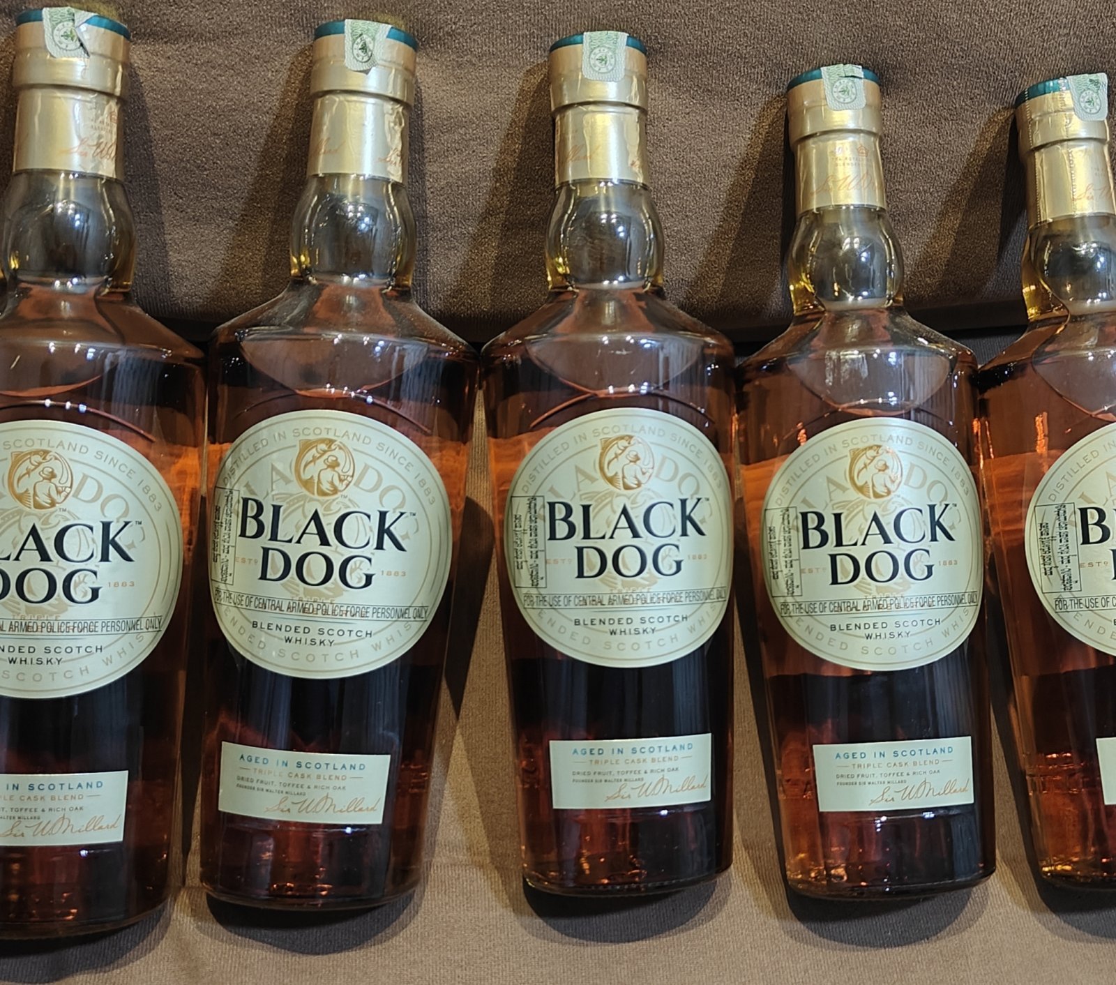 BLACKDOG BLENDED SCOTCH