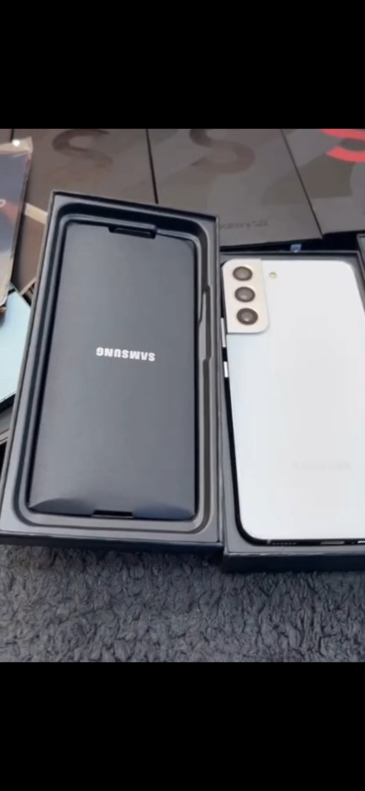 Samsung Galaxy S22 5G – 8GB RAM / 128GB | Excellent Condition